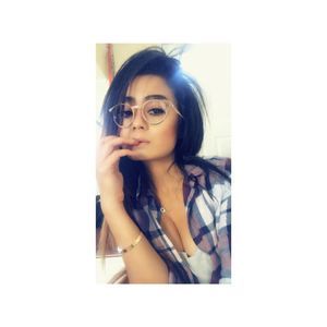 Meet your Posher, Mala